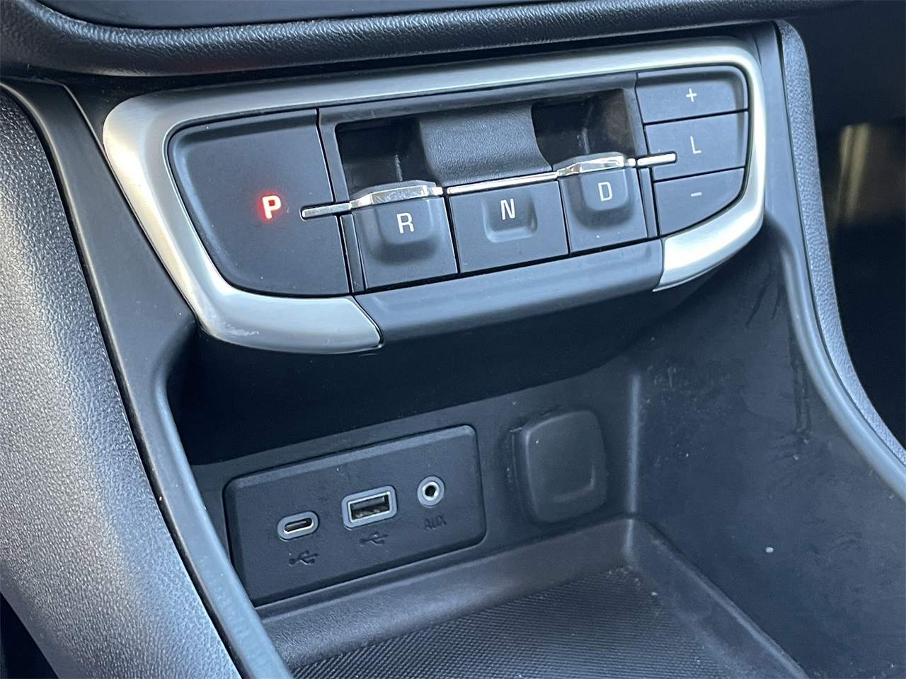 used 2024 GMC Terrain car, priced at $19,297