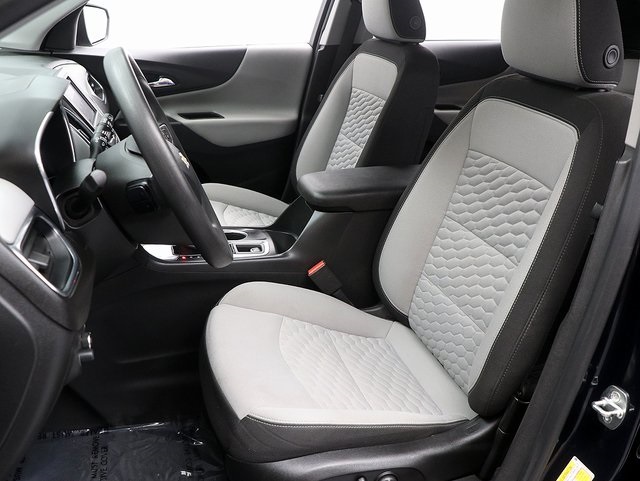2021 Chevrolet Equinox LS photo 9