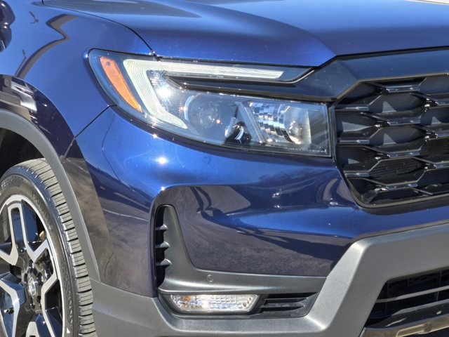 used 2023 Honda Passport car, priced at $34,900