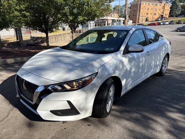 2022 Nissan Sentra SR photo 4