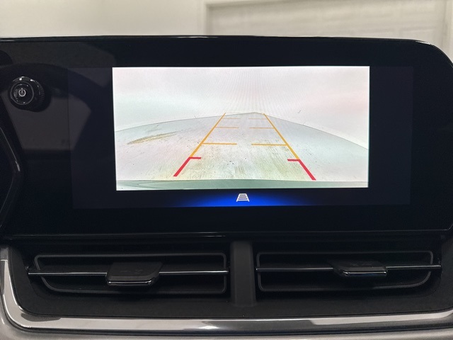 used 2024 Chevrolet Trax car, priced at $20,990