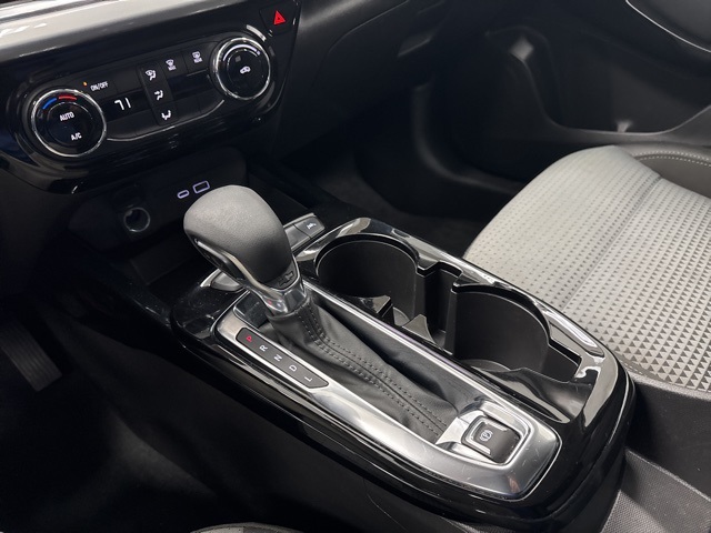 used 2024 Chevrolet Trax car, priced at $20,990