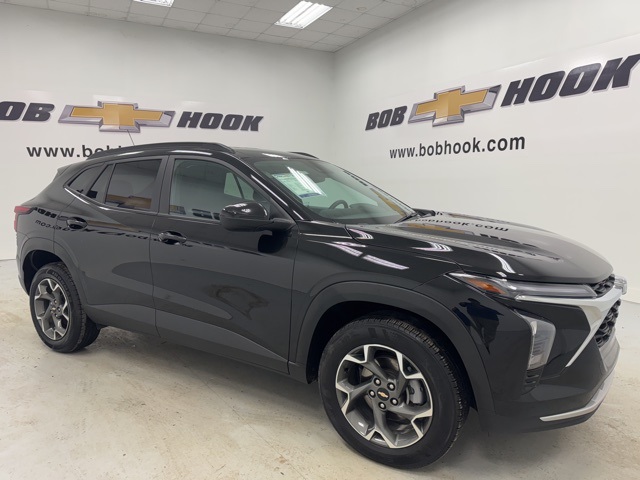 used 2024 Chevrolet Trax car, priced at $20,990