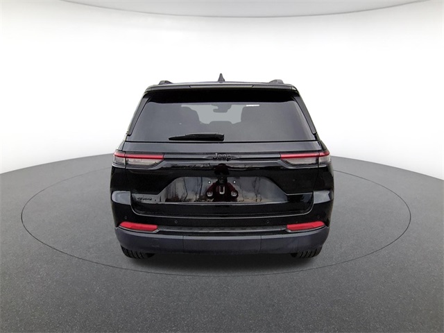 new 2025 Jeep Grand Cherokee car, priced at $44,959