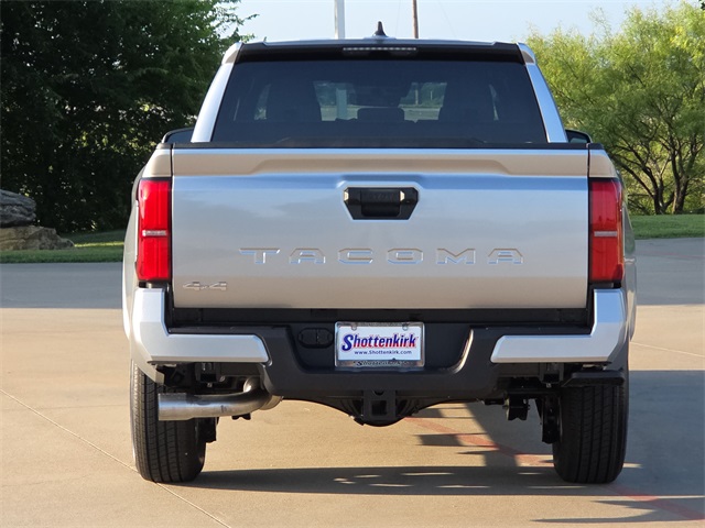 2025 Toyota Tacoma SR5 Double Cab photo 7