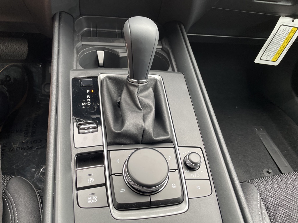 2025 Mazda CX-50 2.5 S Preferred photo 17