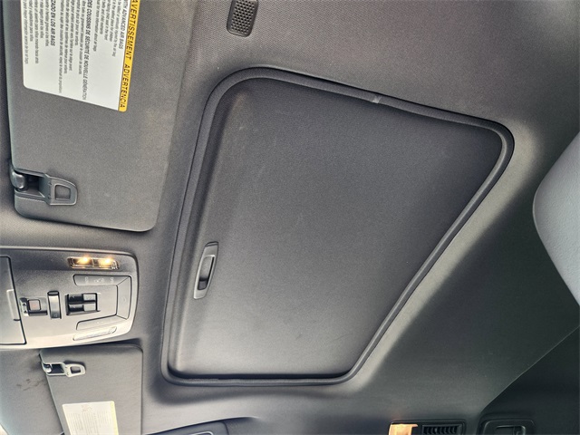 2022 Gray Toyota Sienna XSE FWD Van
