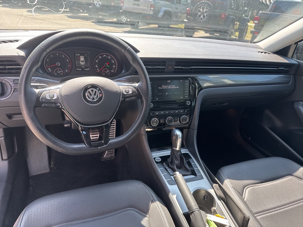 2020 Black Volkswagen Passat 2.0T R-Line FWD Sedan