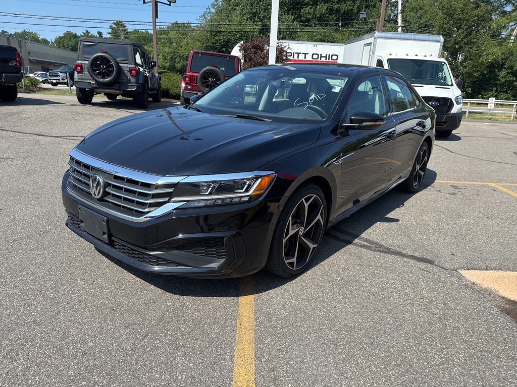 2020 Black Volkswagen Passat 2.0T R-Line FWD Sedan