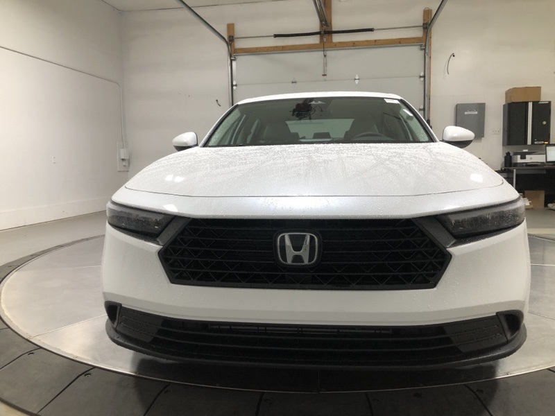 2025 Honda Accord 1.5T LX photo 2