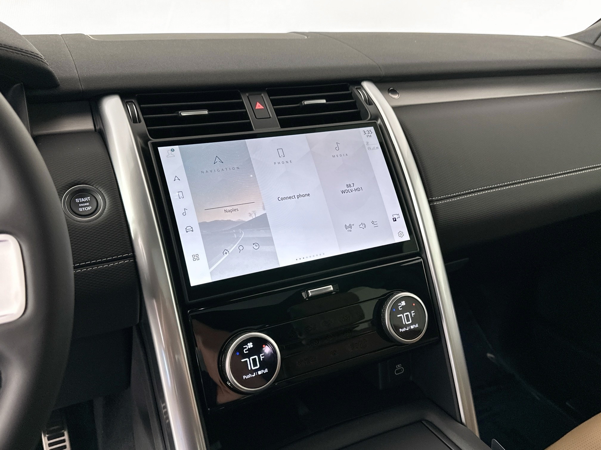 new 2025 Land Rover Discovery car, priced at $82,443