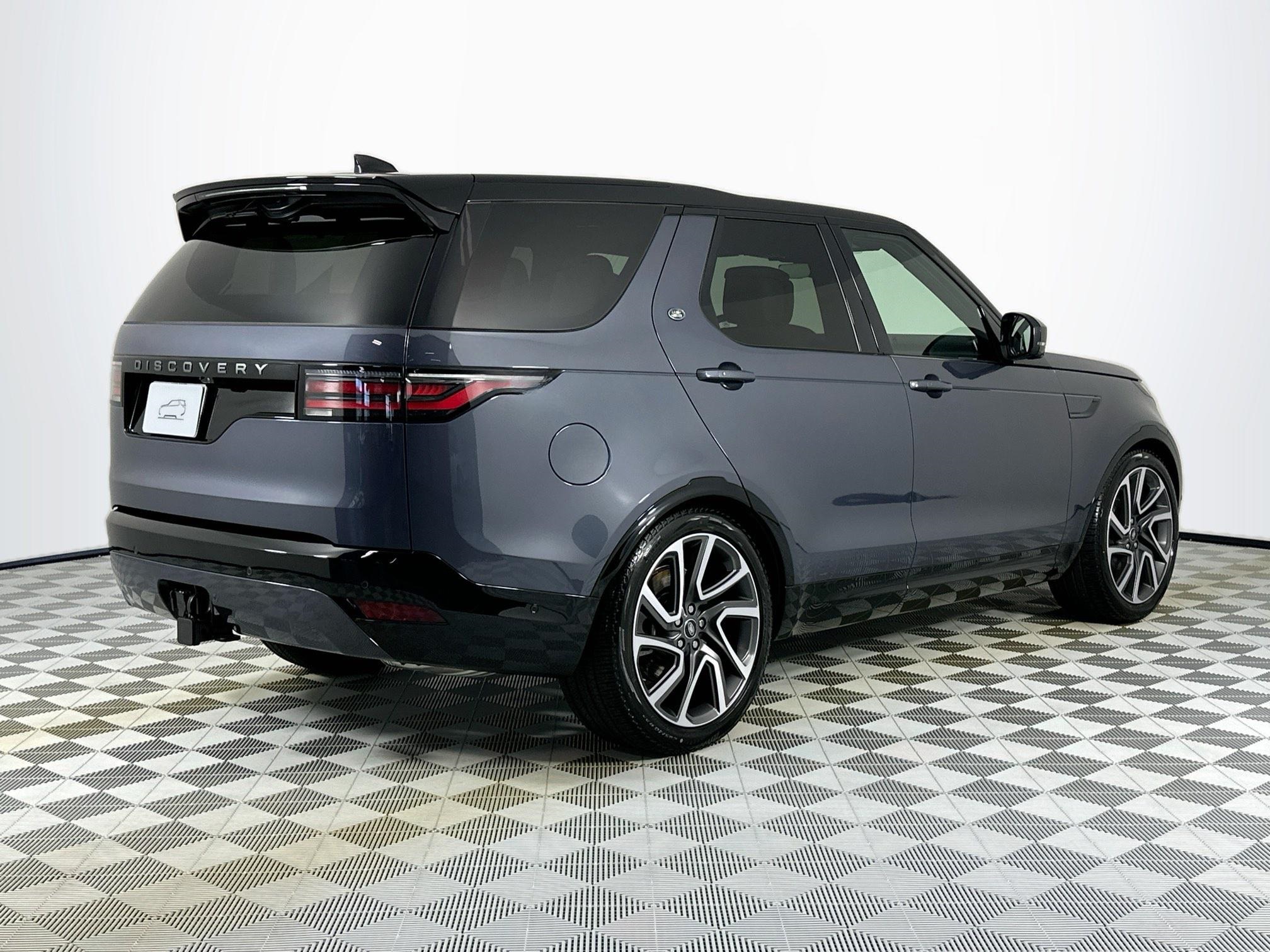new 2025 Land Rover Discovery car, priced at $82,443