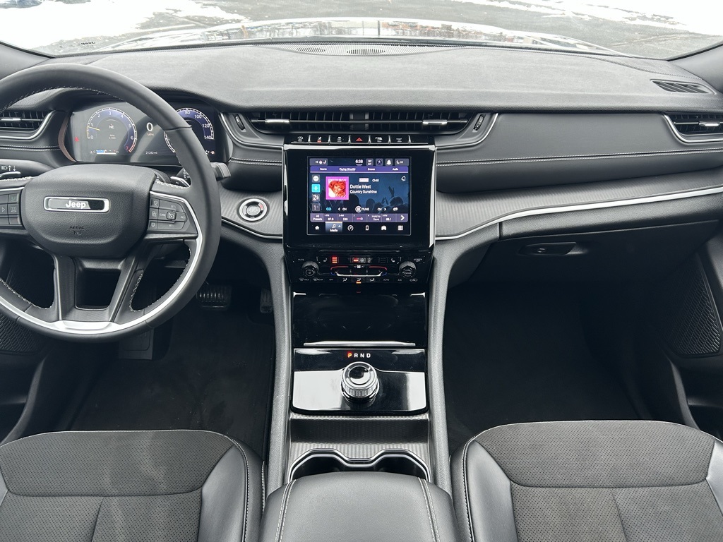 used 2024 Jeep Grand Cherokee car, priced at $33,526