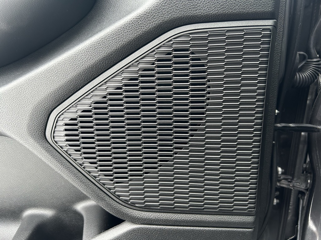 used 2024 Jeep Grand Cherokee car, priced at $33,526