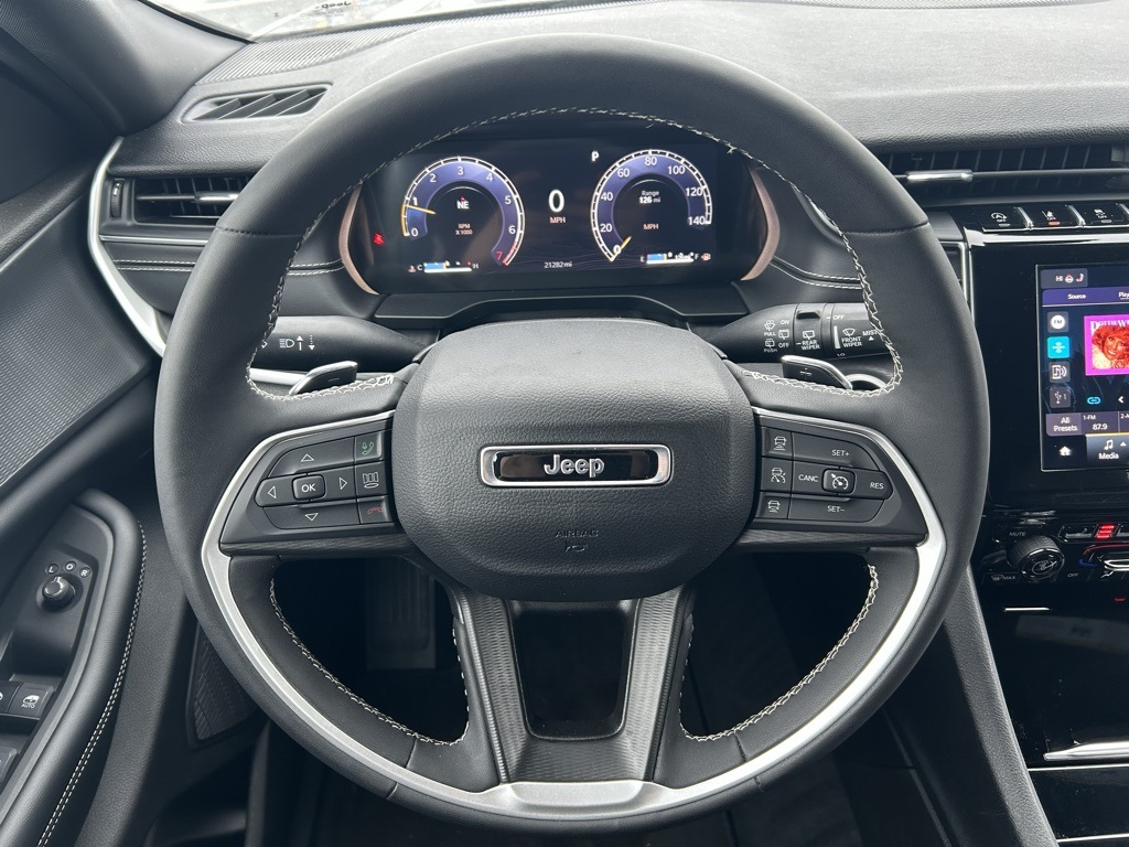 used 2024 Jeep Grand Cherokee car, priced at $33,526