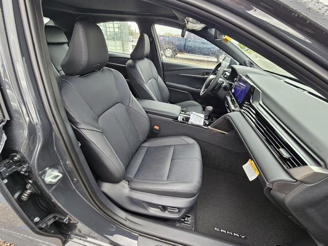 2025 Toyota Camry XSE photo 23