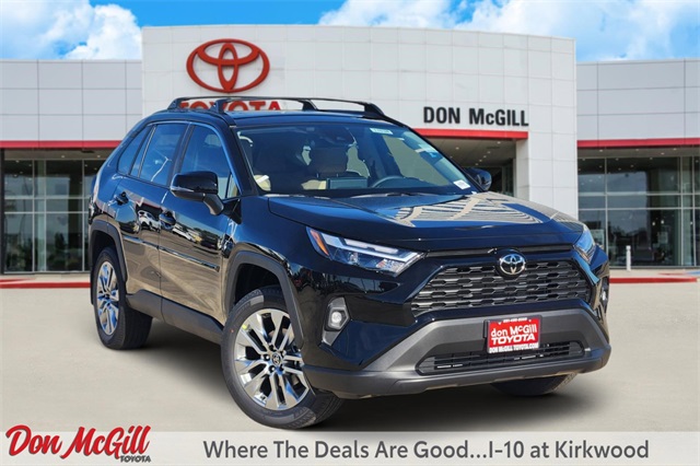 2025 Toyota RAV4 XLE Premium's photo