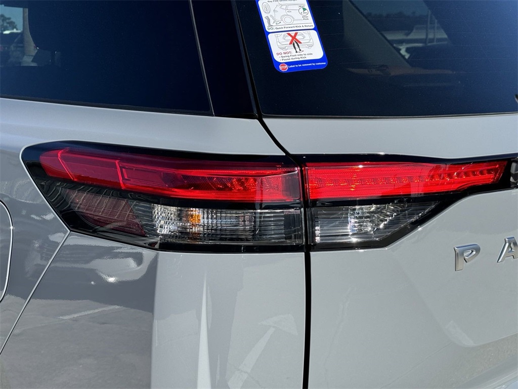 New 2025 Nissan Pathfinder SUV