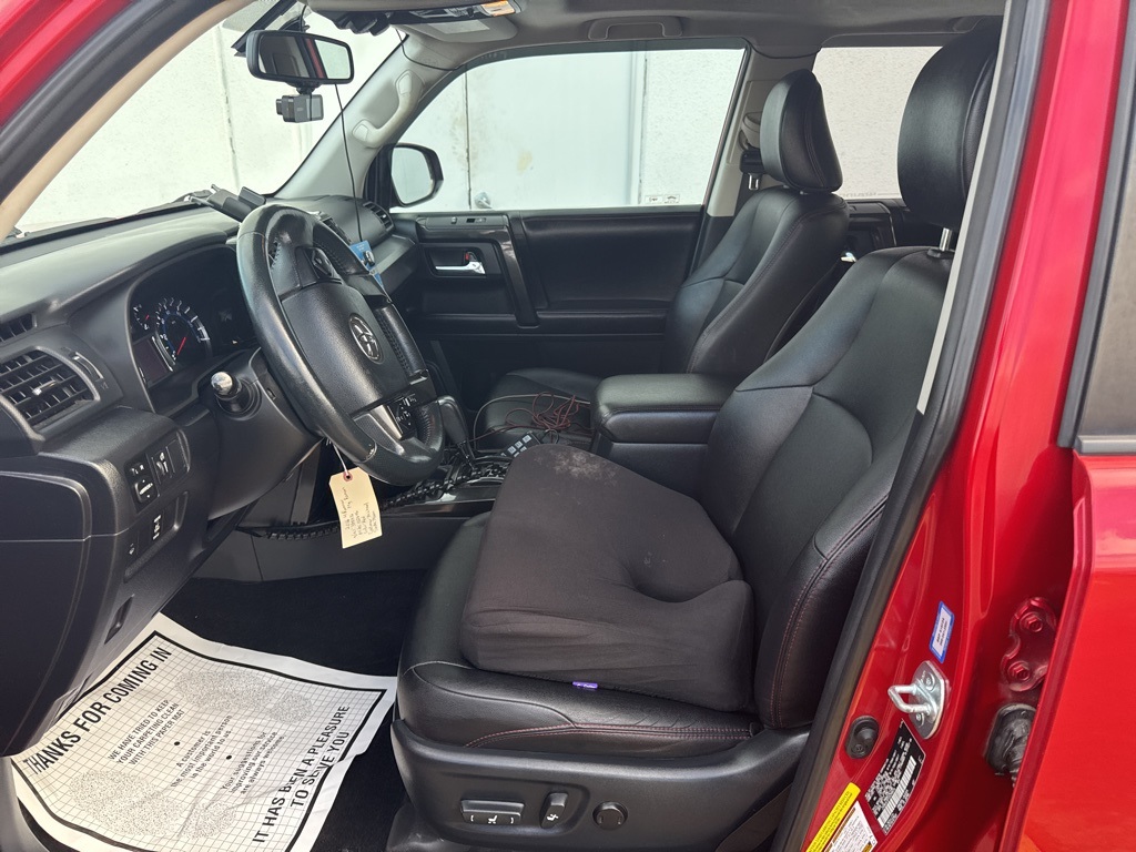 2016 Toyota 4Runner Trail Premium photo 7
