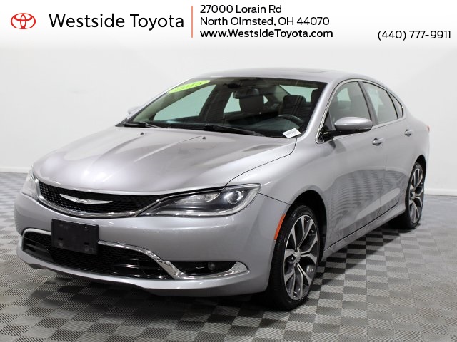 2015 Chrysler 200 C's photo