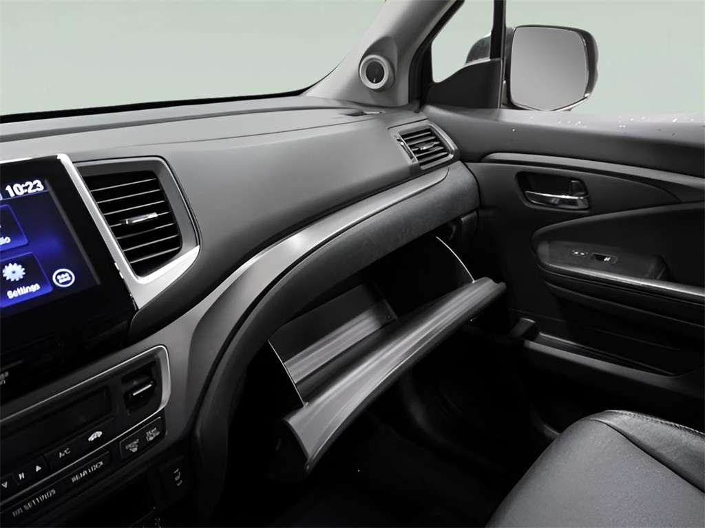 2018 Honda Pilot EX-L photo 2
