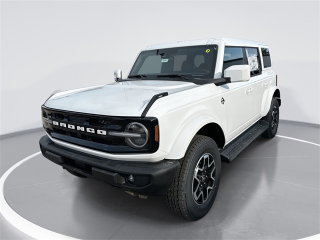 2025 Ford Bronco 4-Door Outer Banks's photo