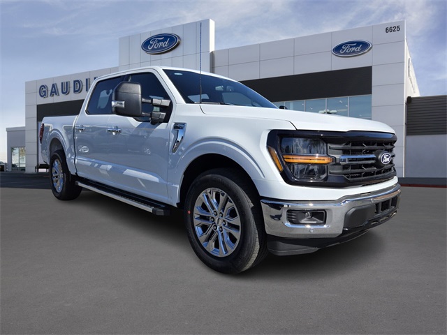 New 2025 Ford F-150 SuperCrew 5.5' Box XLT