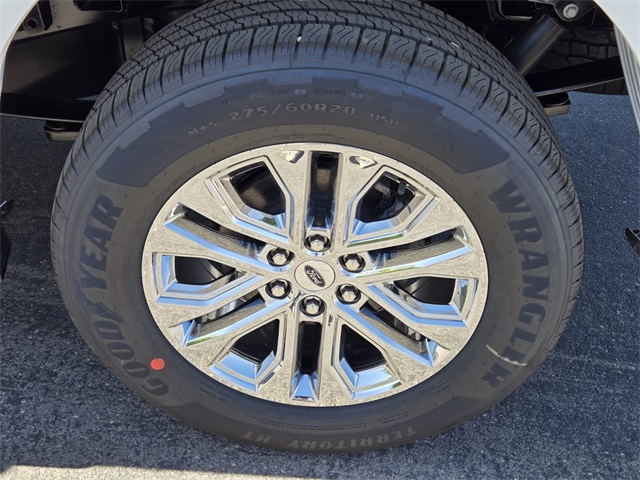 New 2025 Ford F-150 SuperCrew 5.5' Box XLT