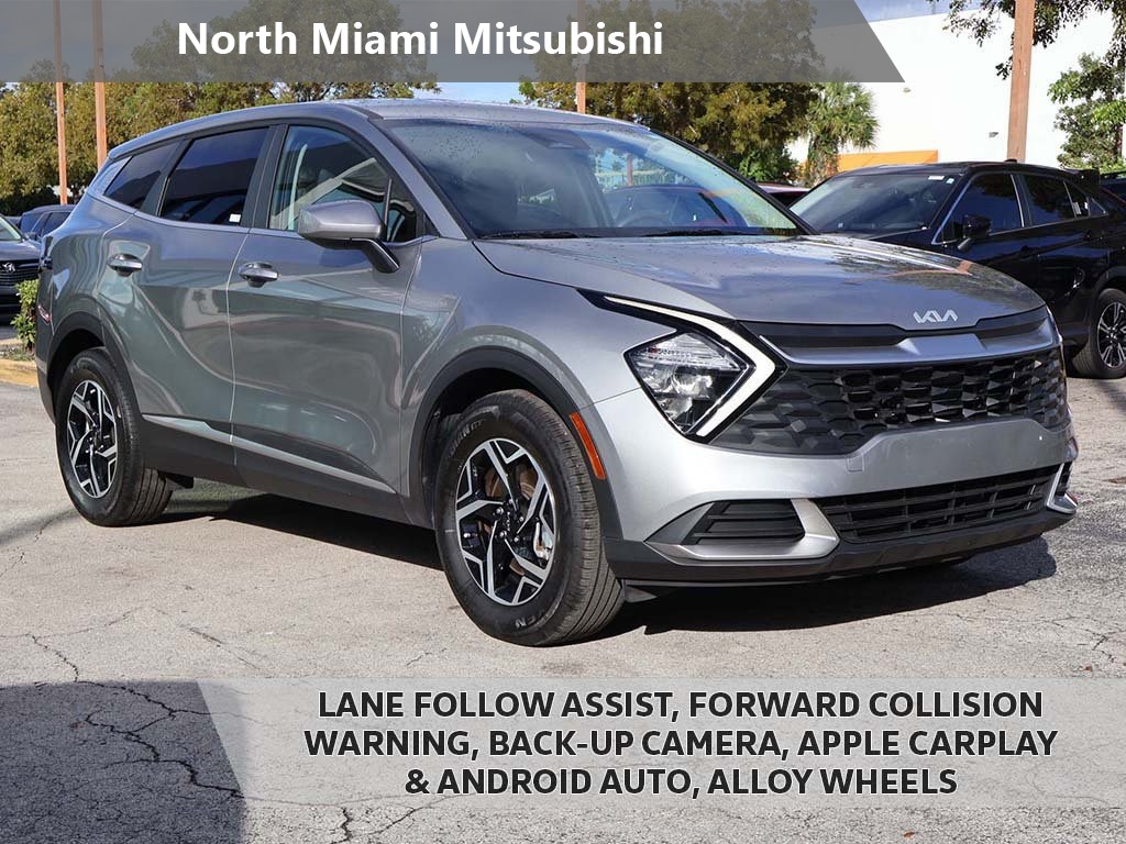 2023 Kia Sportage LX's photo