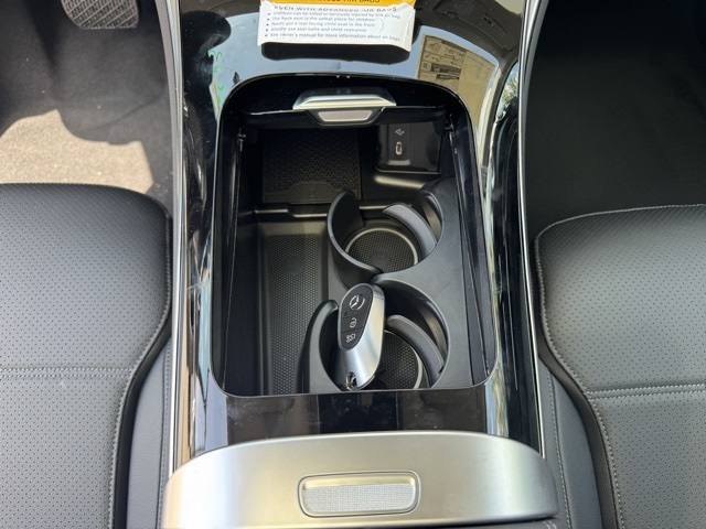 2025 Mercedes Benz GLC 350e 4MATIC photo 16