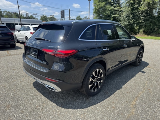 2025 Mercedes Benz GLC 350e 4MATIC photo 3
