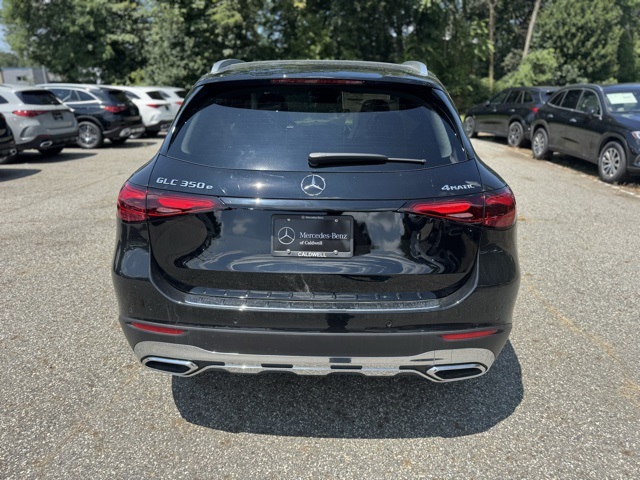 2025 Mercedes Benz GLC 350e 4MATIC photo 4