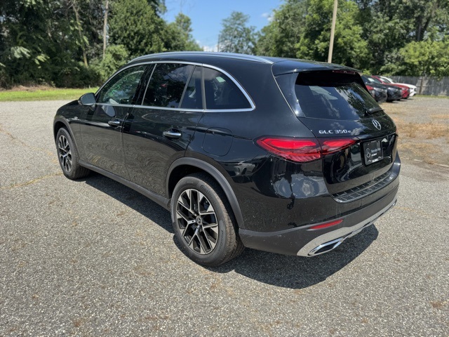 2025 Mercedes Benz GLC 350e 4MATIC photo 5