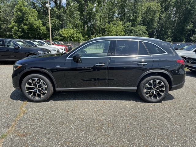 2025 Mercedes Benz GLC 350e 4MATIC photo 6