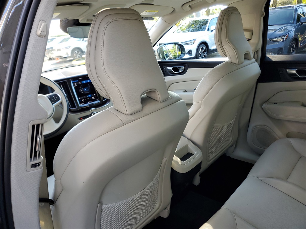used 2022 Volvo XC60 car, priced at $23,989