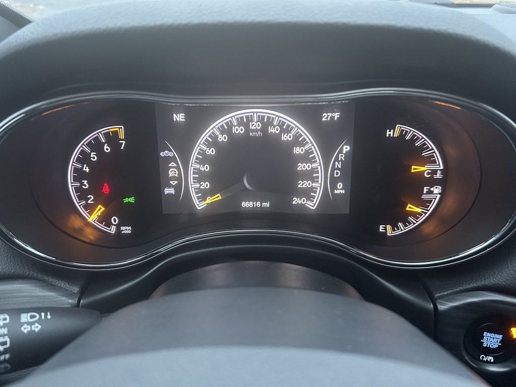 used 2022 Jeep Grand Cherokee WK car, priced at $24,172