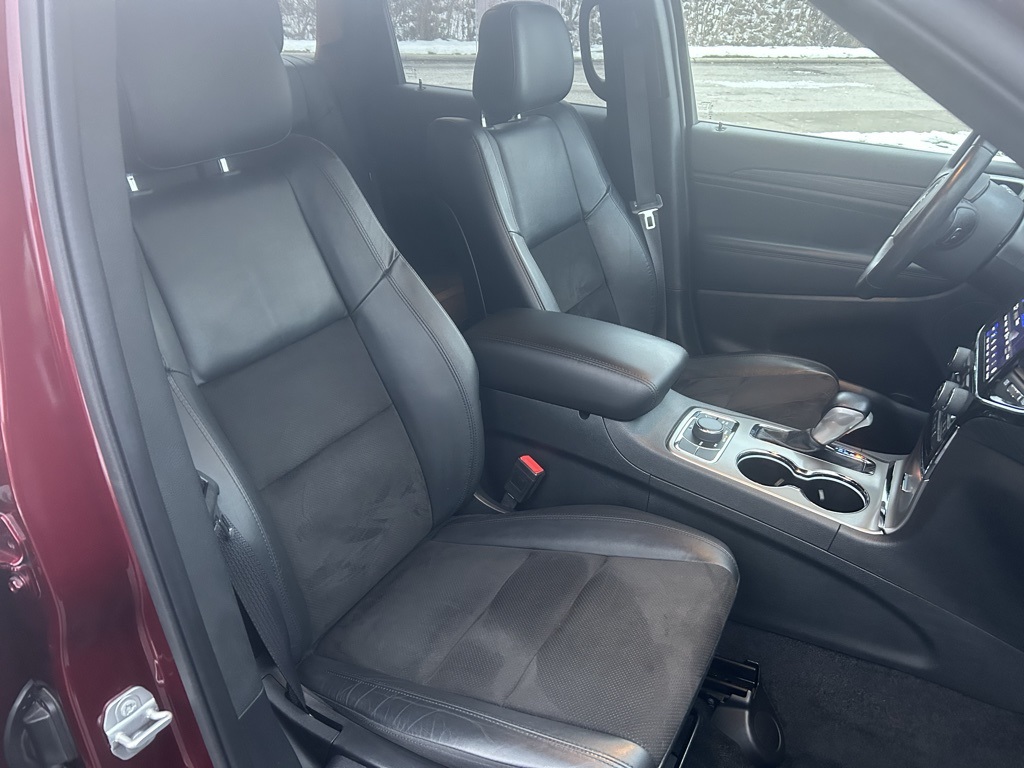 used 2022 Jeep Grand Cherokee WK car, priced at $24,172