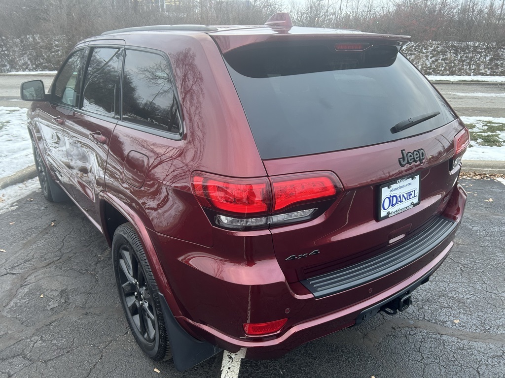 used 2022 Jeep Grand Cherokee WK car, priced at $24,172