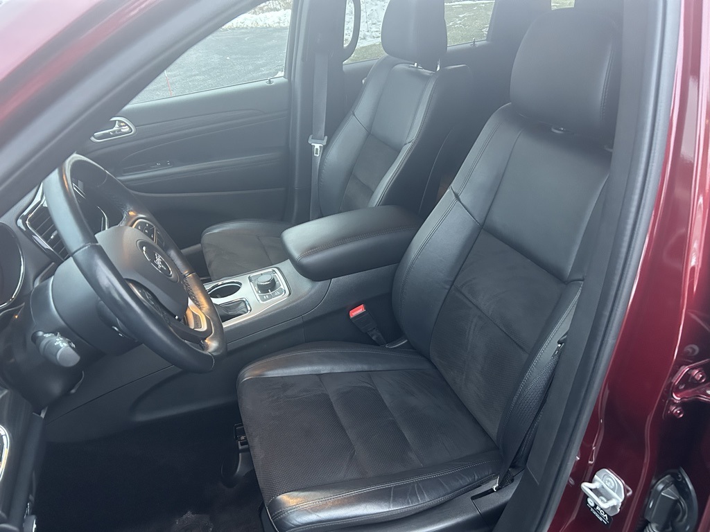 used 2022 Jeep Grand Cherokee WK car, priced at $24,172