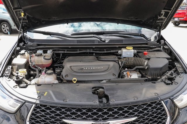 used 2022 Chrysler Pacifica Hybrid car, priced at $25,992