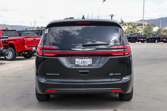 used 2022 Chrysler Pacifica Hybrid car, priced at $25,992