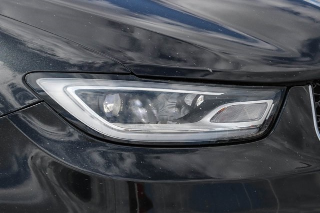 used 2022 Chrysler Pacifica Hybrid car, priced at $25,992