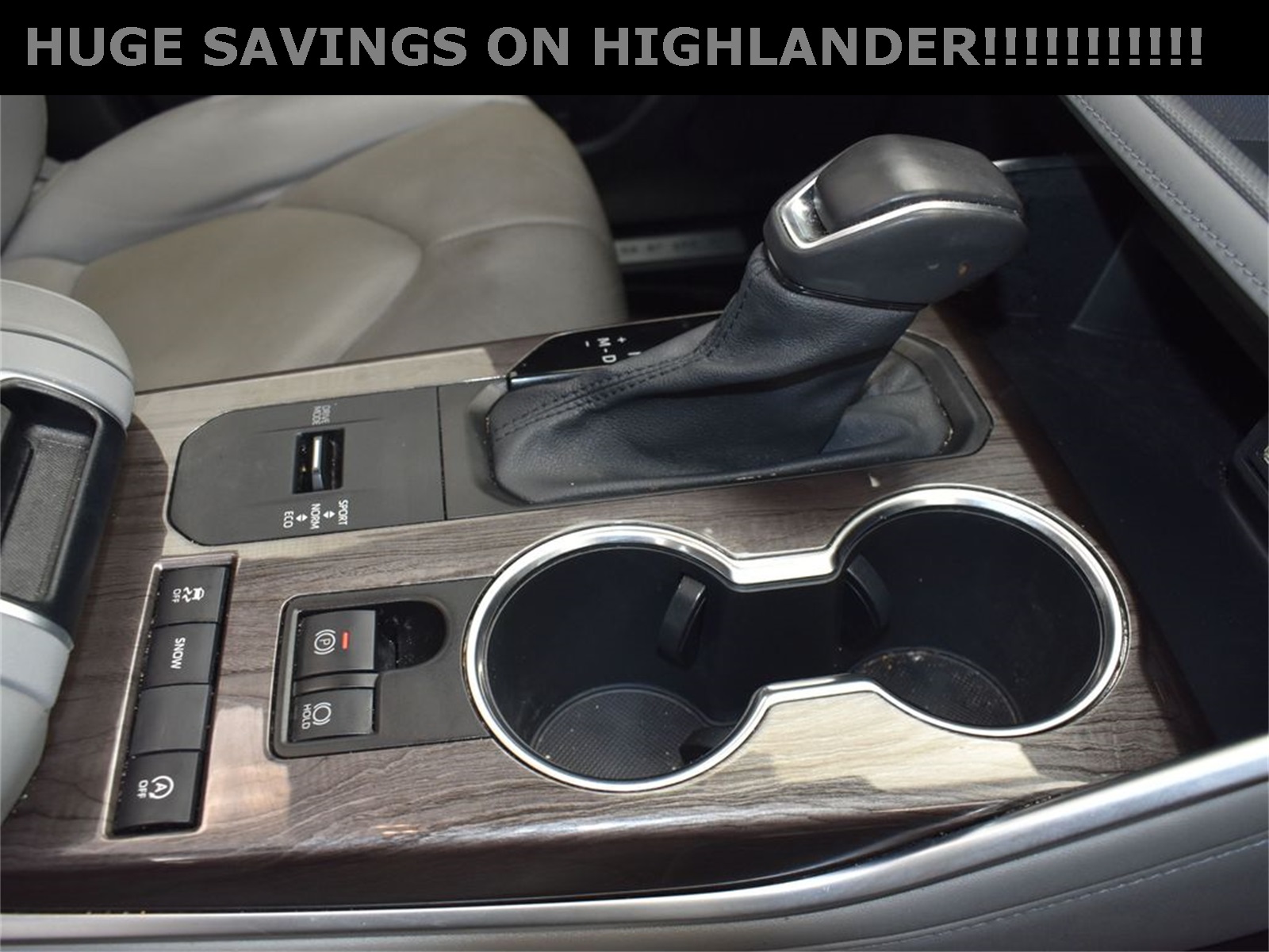 2021 Magnetic Gray Metallic Toyota Highlander Limited FWD SUV