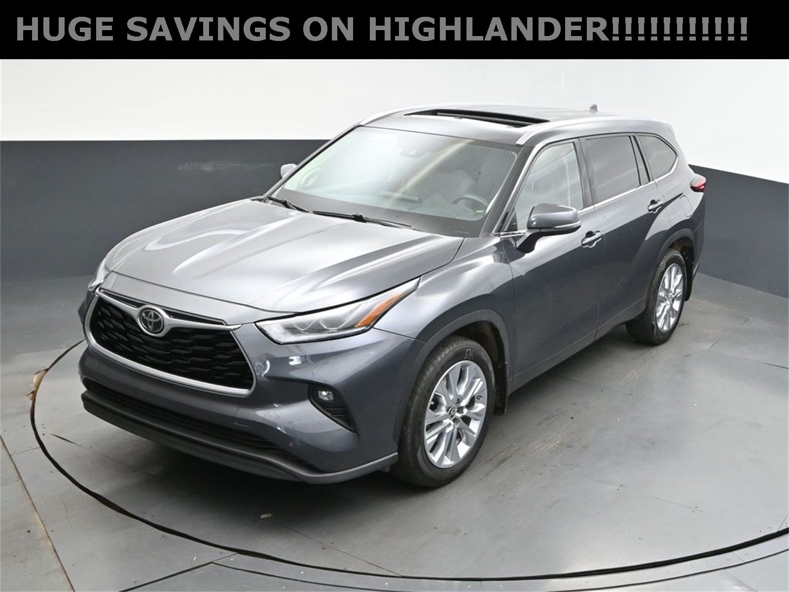 2021 Magnetic Gray Metallic Toyota Highlander Limited FWD SUV