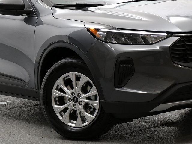 2025 Ford Escape Active photo 2