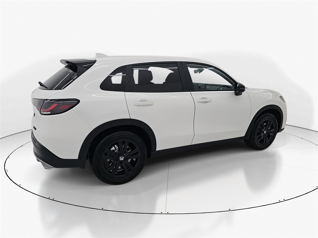 2026 Honda HR-V Sport photo 4