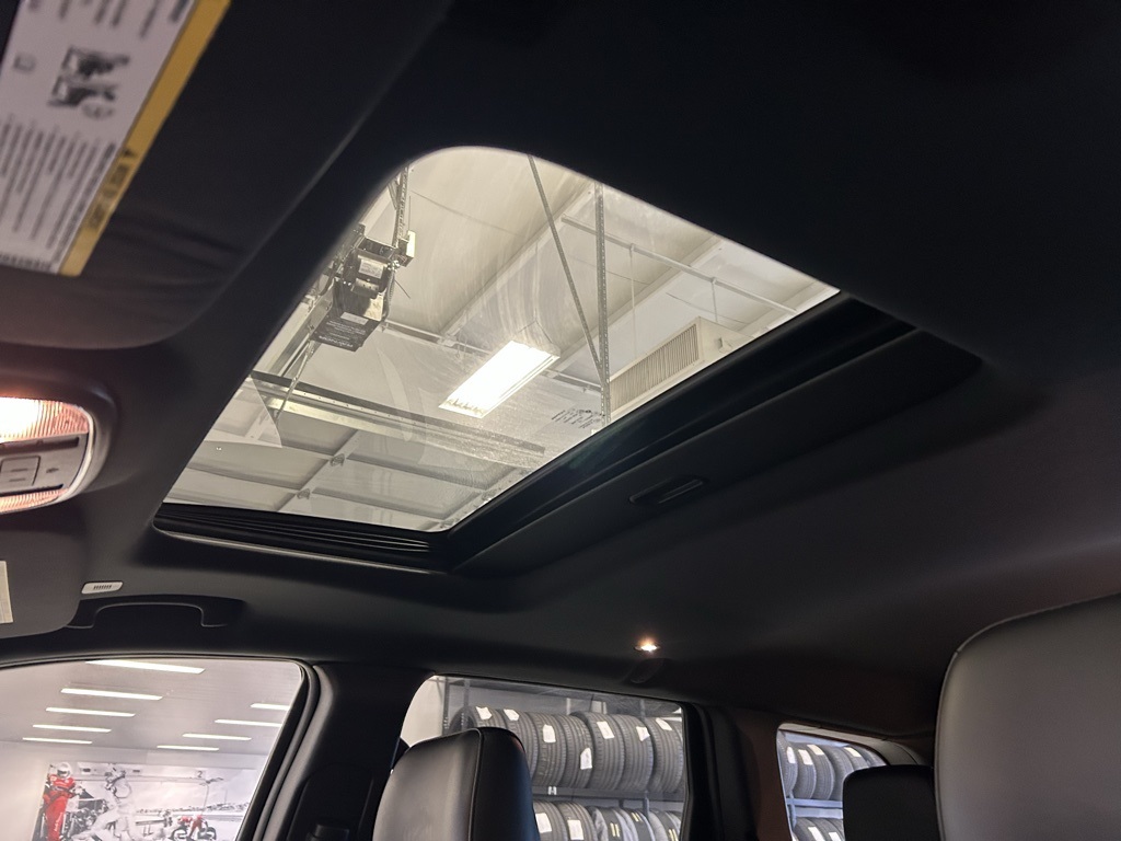 used 2021 Jeep Grand Cherokee car, priced at $22,774