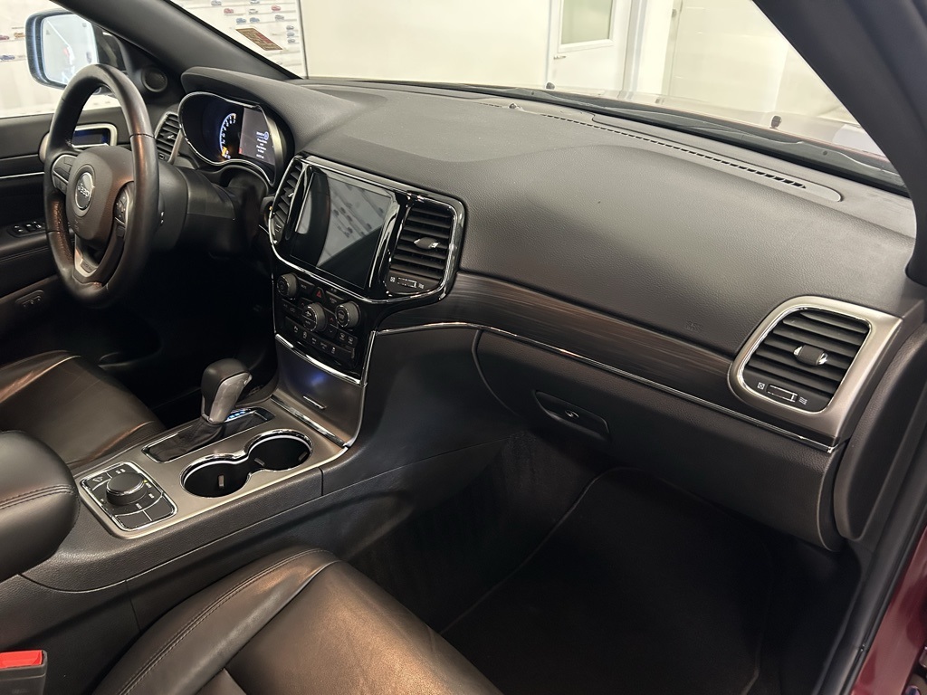 used 2021 Jeep Grand Cherokee car, priced at $22,774