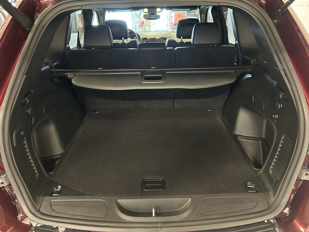 used 2021 Jeep Grand Cherokee car, priced at $22,774