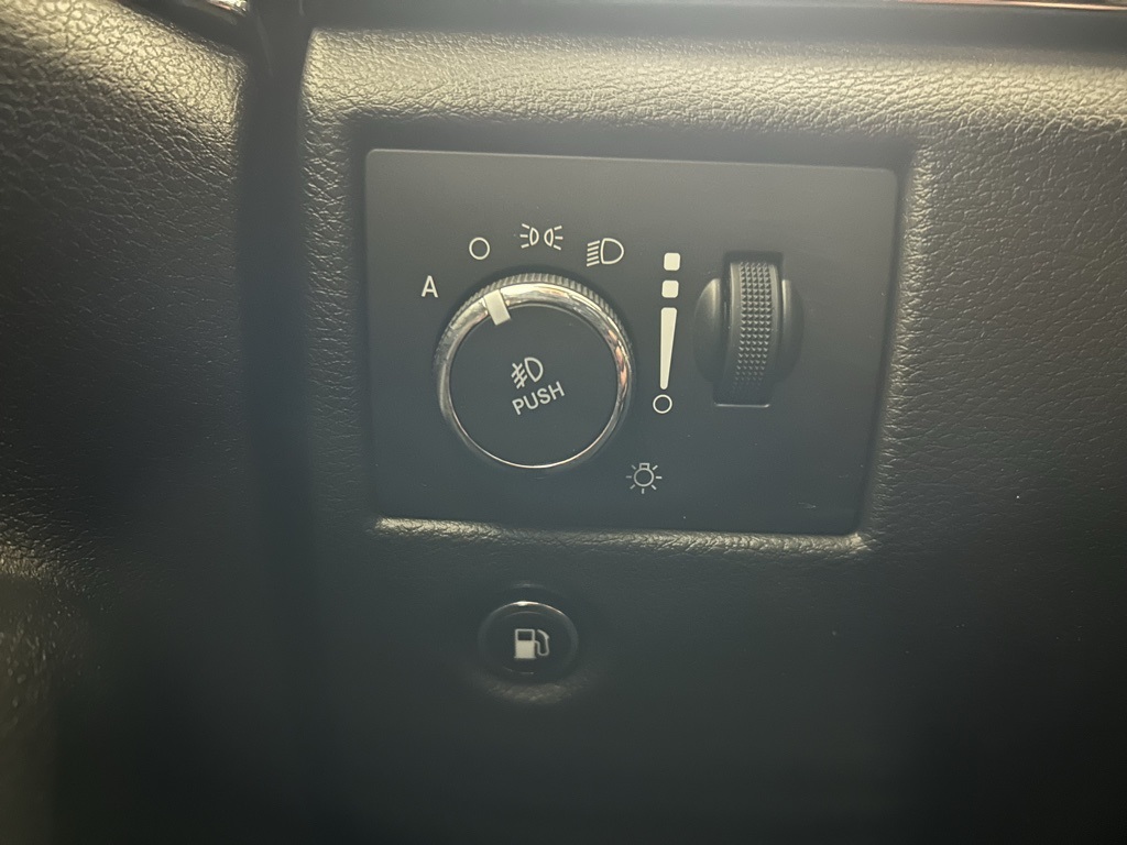 used 2021 Jeep Grand Cherokee car, priced at $22,774